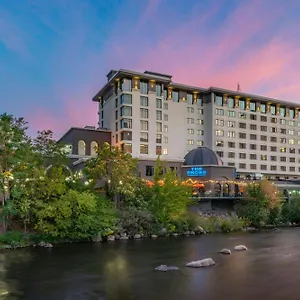 **** Hotel Renaissance Downtown & United States